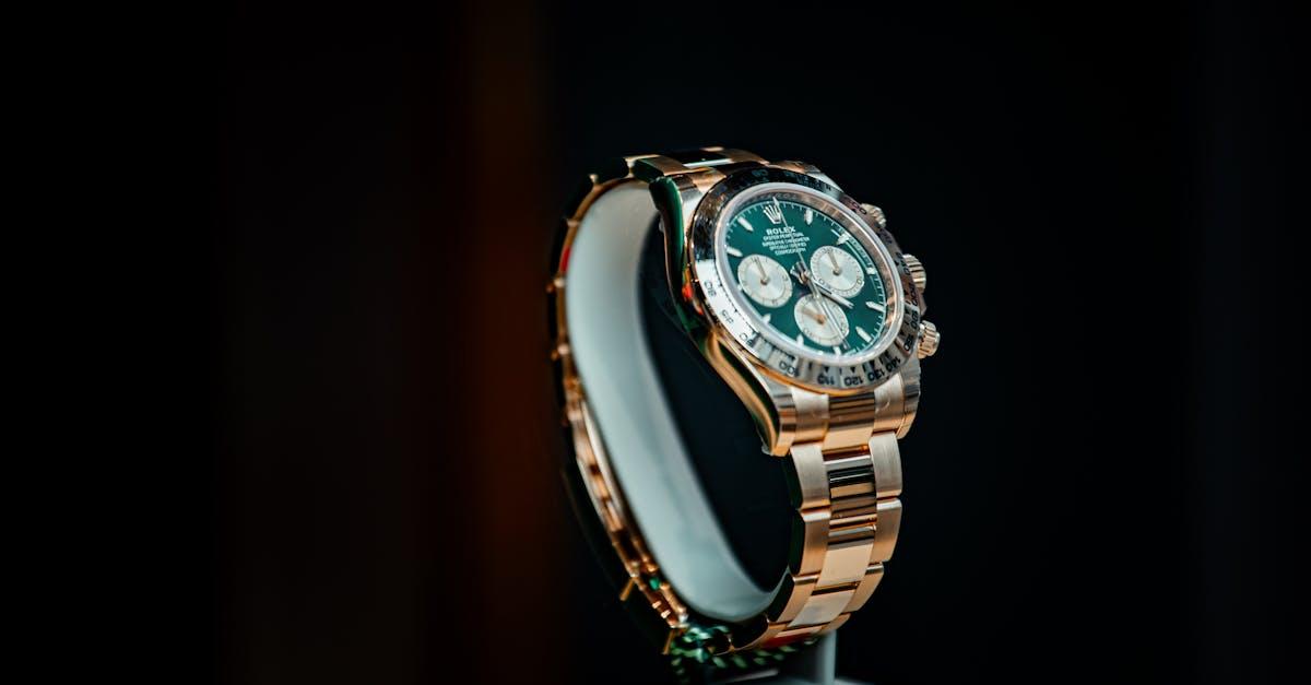 Od kliknięcia do precyzji: naucz się obsługi męskiego chronografu w 10 minut