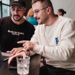 Męska rozmowa bez tarć: proste zasady NVC, które zmienią Twoje relacje