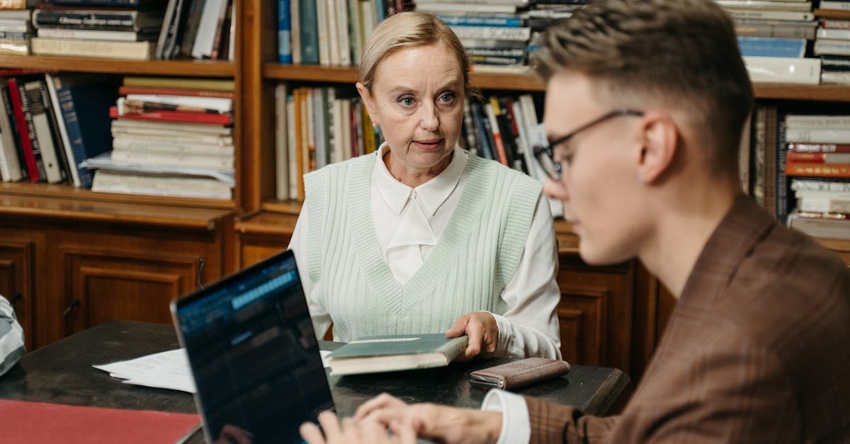 Serce i głowa w roli szefa: jak rozwijać inteligencję emocjonalną, by inspirować i dowozić