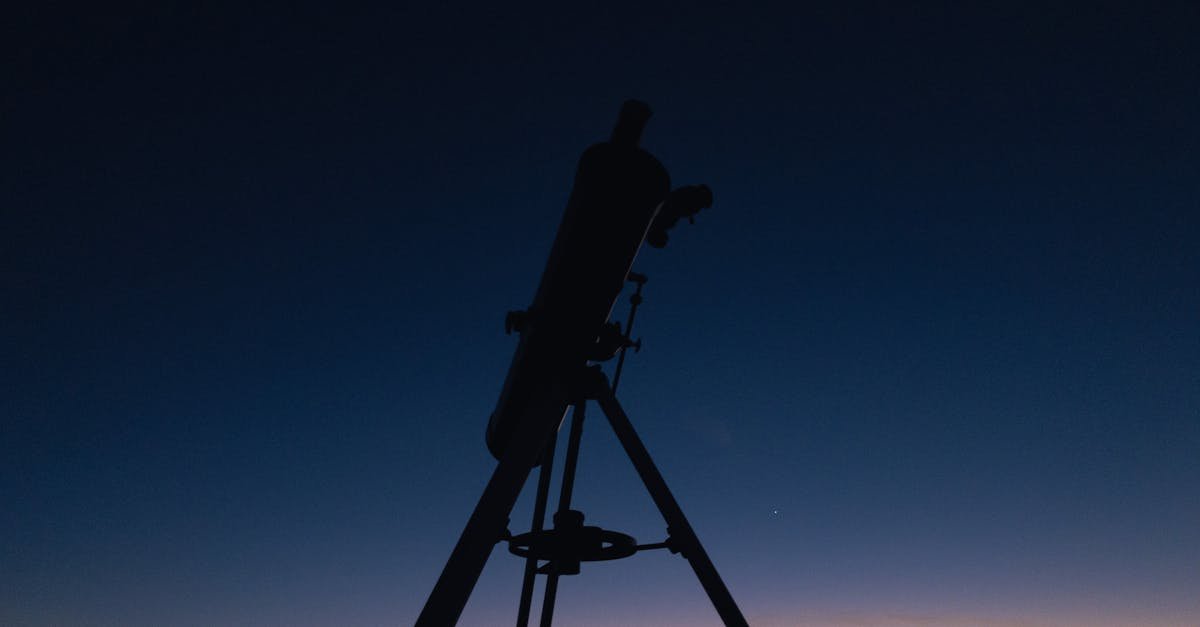 Rozgwieżdżone noce z własnego balkonu: jak wybrać teleskop, który zachwyci od pierwszego spojrzenia