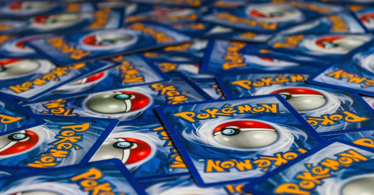 Skarby z segregatora: ile są warte stare karty Pokémon i Magic?